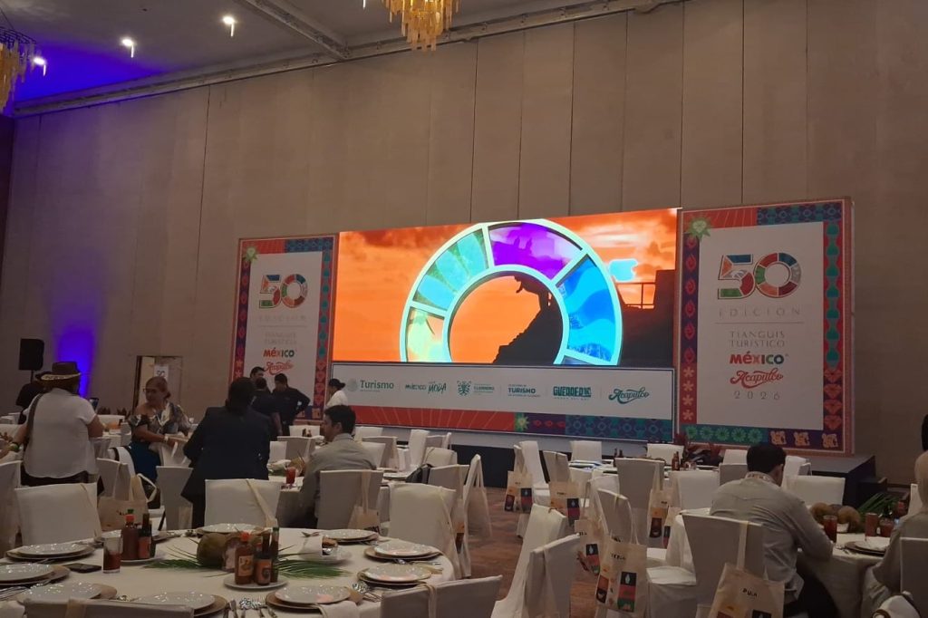 Éxito rotundo en la Inauguración de la edición 50 del Tianguis
